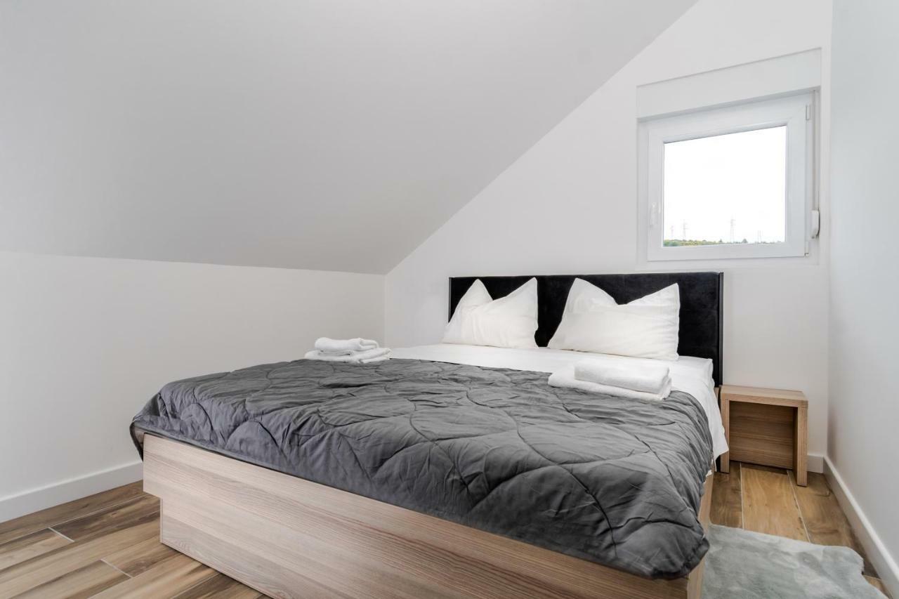 Apartments Mijo ดูกีรัท ภายนอก รูปภาพ