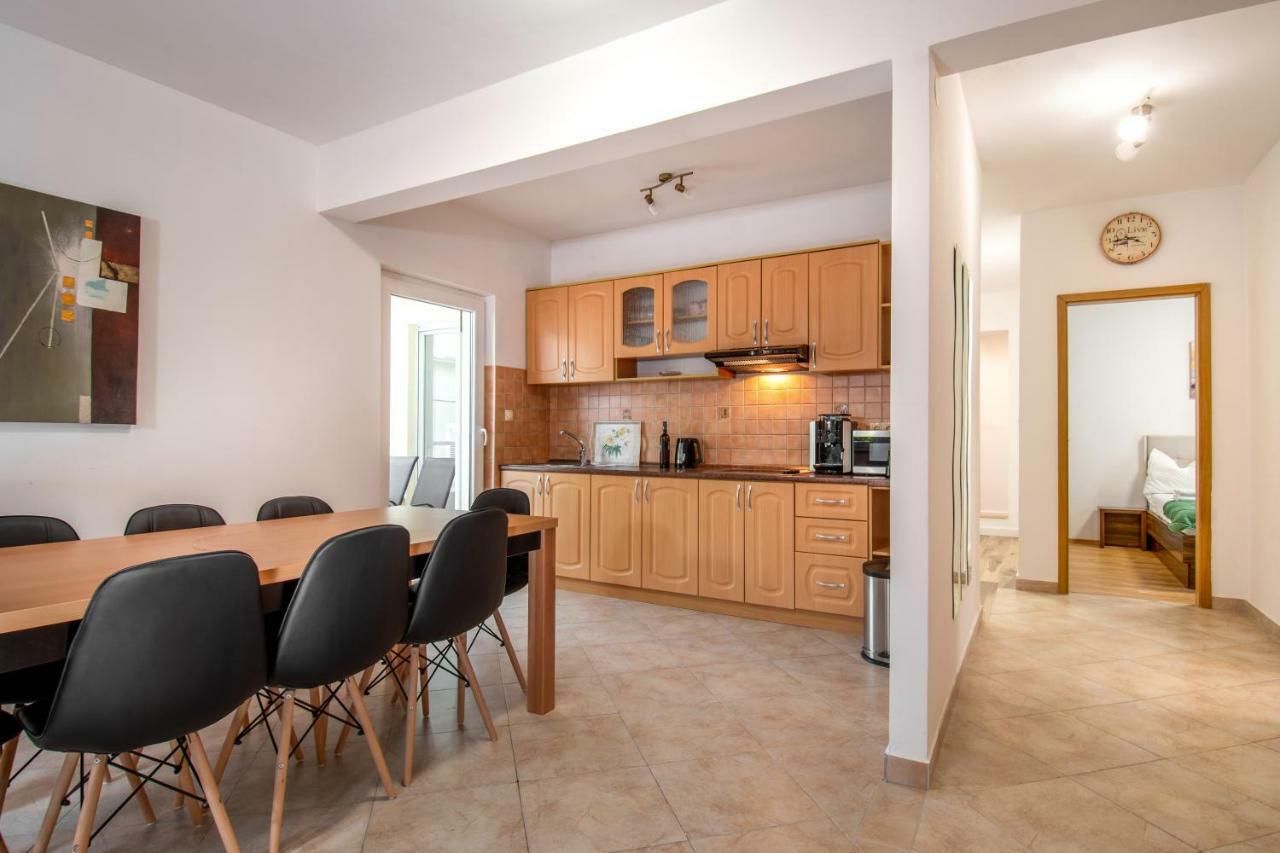 Apartments Mijo ดูกีรัท ภายนอก รูปภาพ